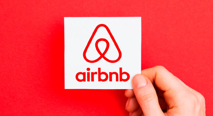 ist logotipov airbnb